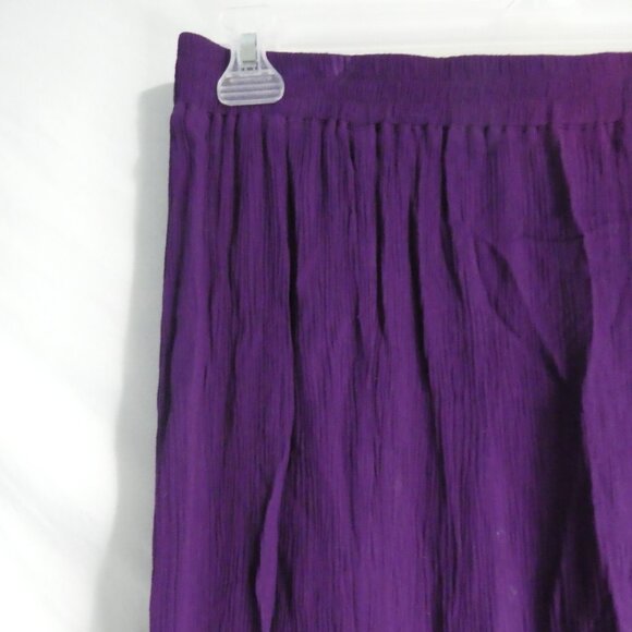 LAURA SCOTT | large | Textured Purple Skirt | 100% Recycled Bottle Material - Picture 3 of 16